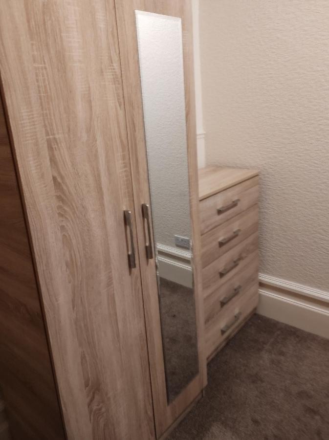 Comfy Rooms In Coventry, Sk Экстерьер фото